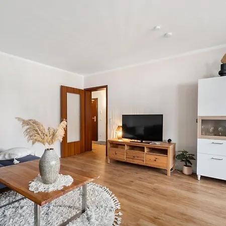 Anytime - Tina In Am Bodensee Appartement