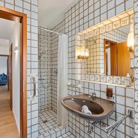 Anytime - Tina In Am Bodensee Appartement